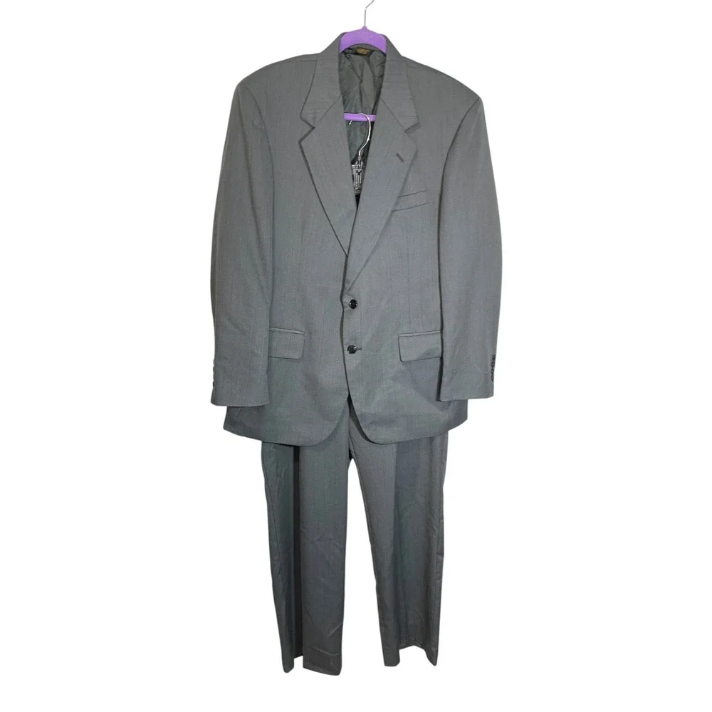 Meeting Street 42R Gray Two Piece Suit Set Pleated Pants Blazer Professional